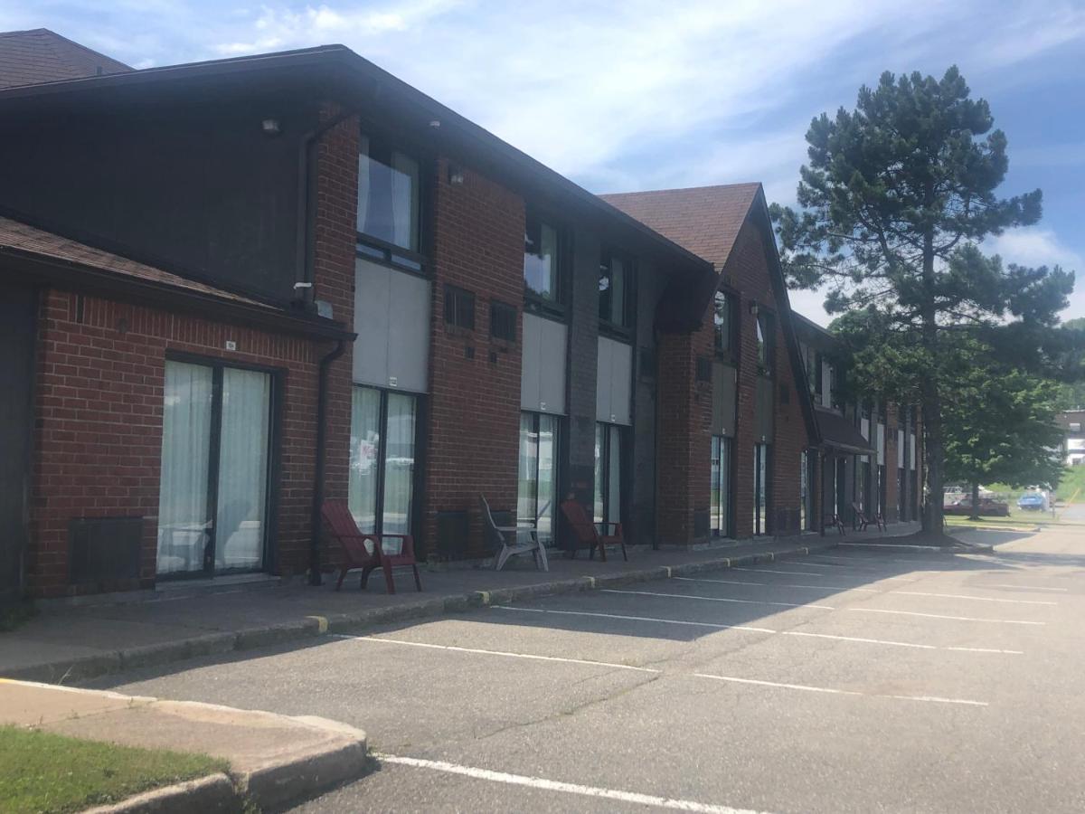 Rodeway Inn Saint John Exterior photo